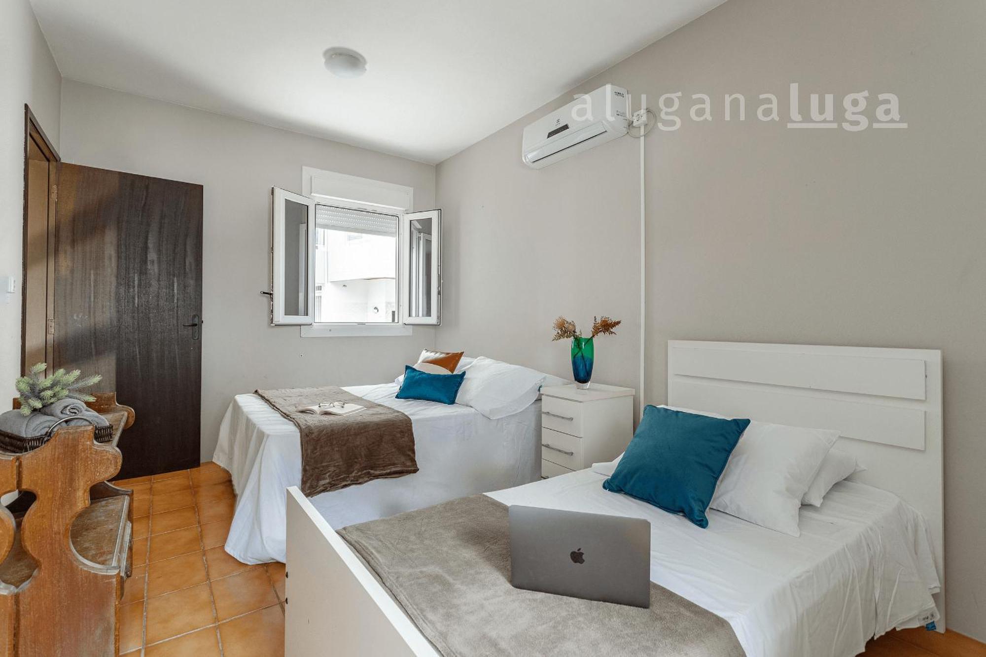 Apartment Residencial Ingleses Norte - A 2 Min Da Praia#5 *